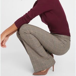 Banana Republic Sloan Flair